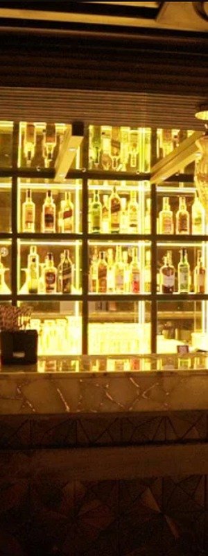 The Retro Lounge Bar